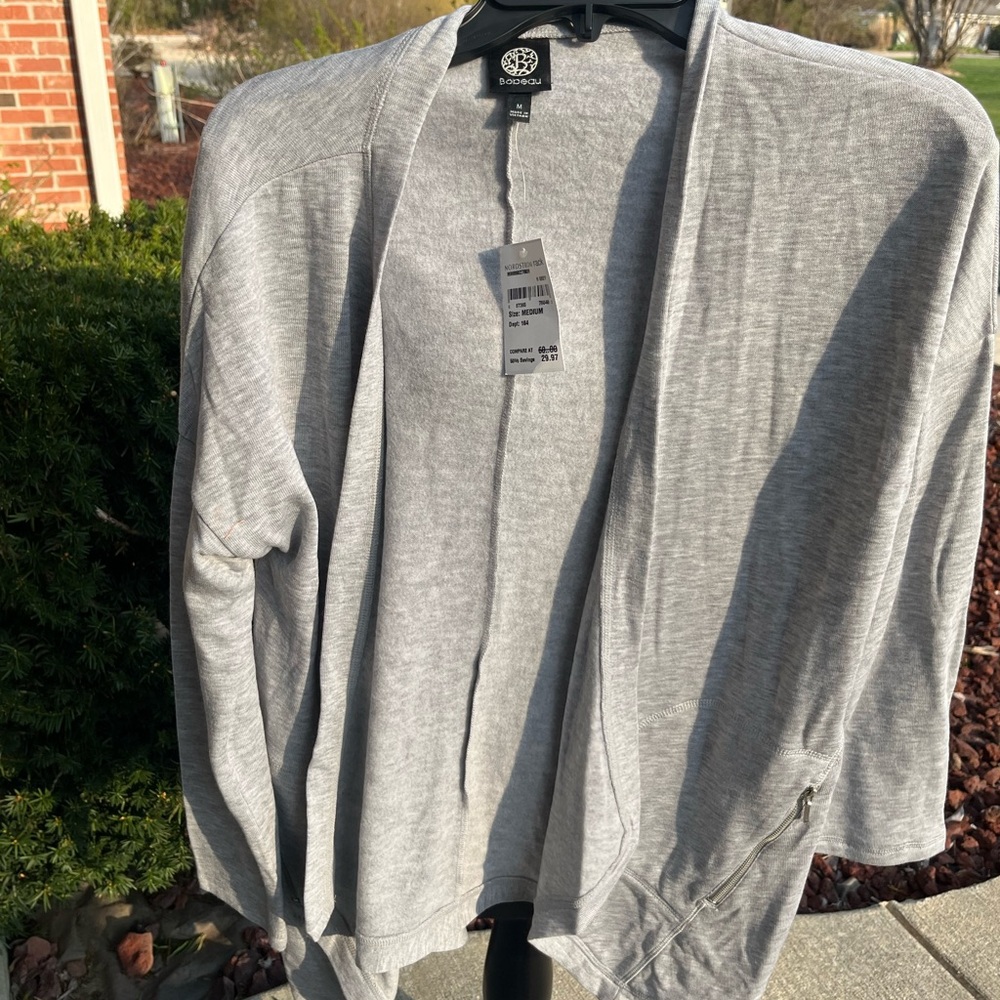 New with tags Bobeau heather gray ladies medium cardigan